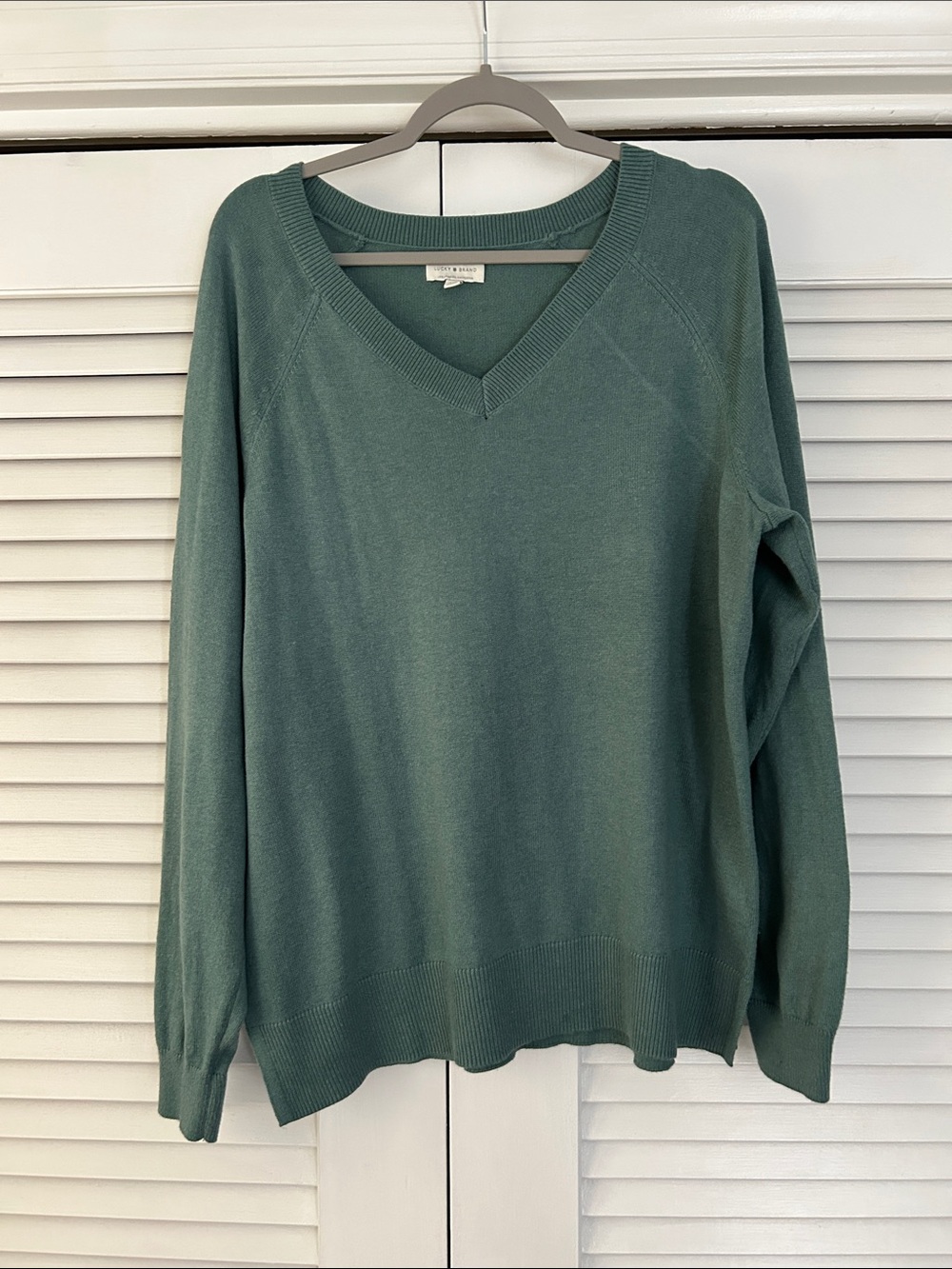 Lucky Brand Women's V-Neck Sweater in Teal